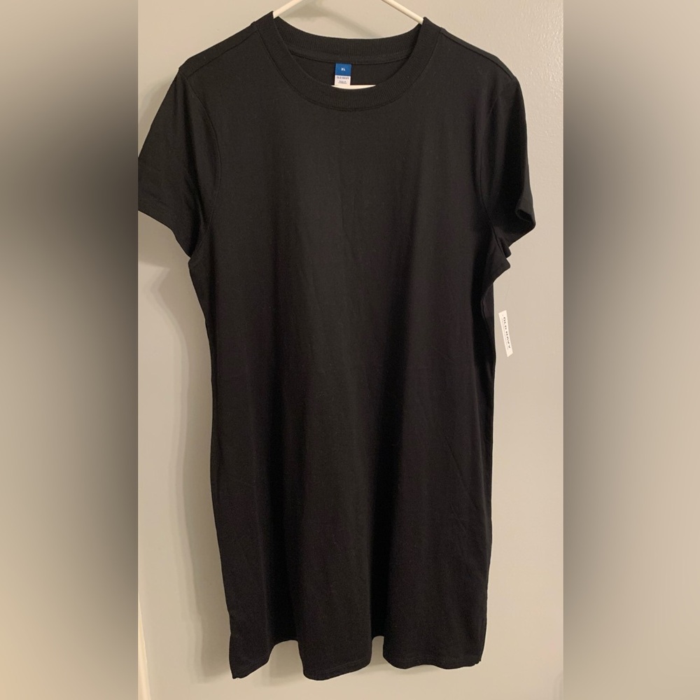 NWT Old Navy Black Mini Dress - Tee Style with side slits